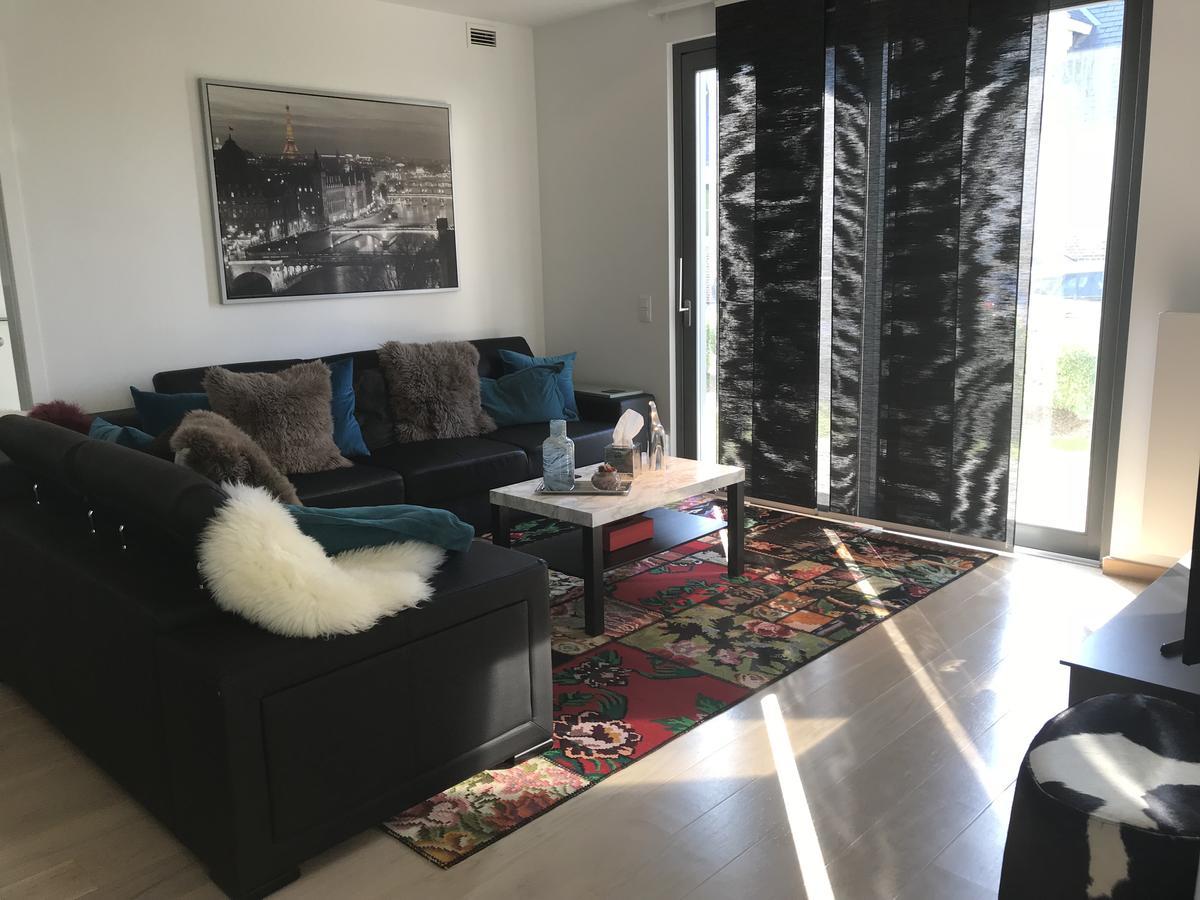 Bella Vita Inn Waterloo Bagian luar foto